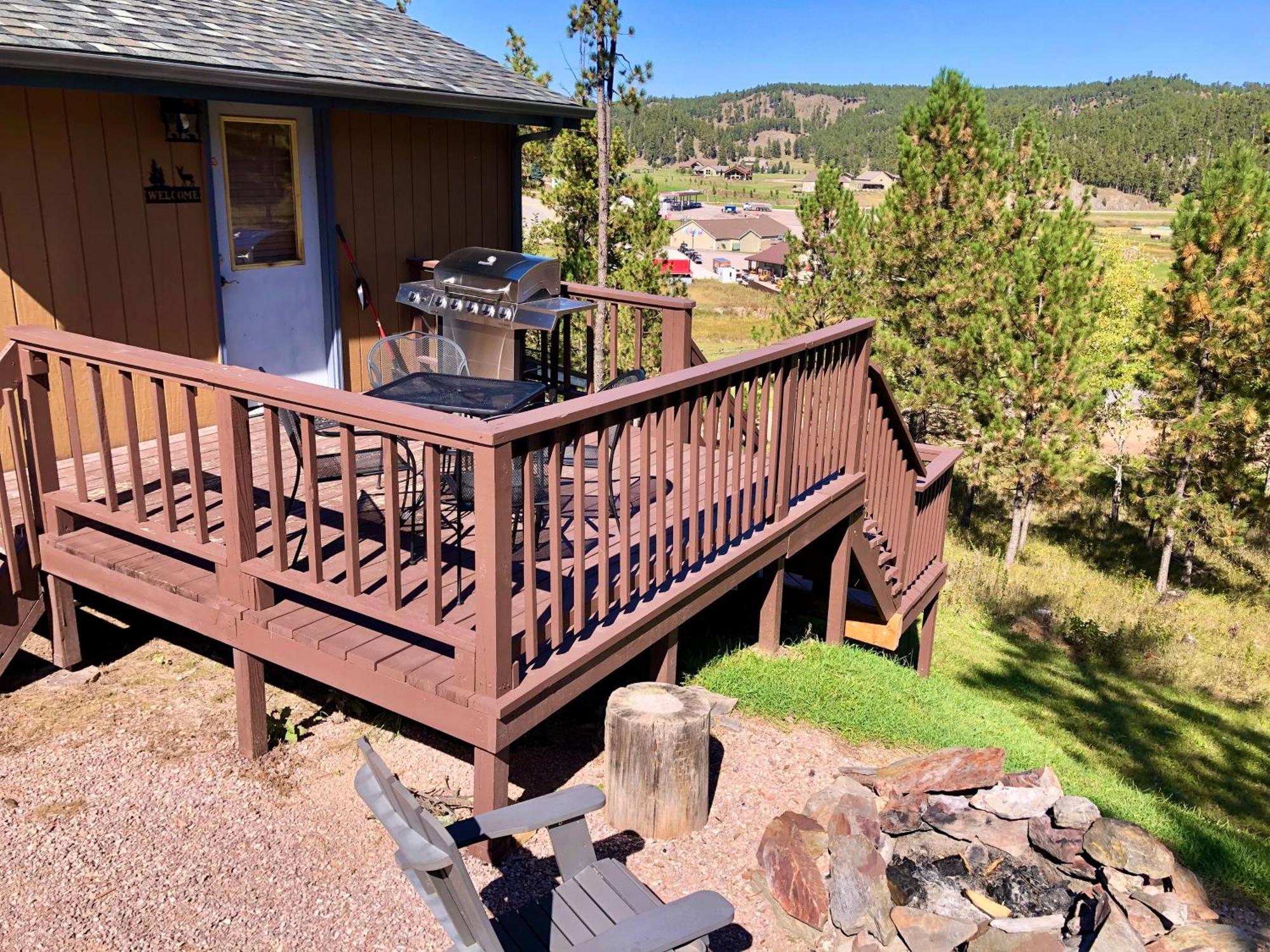 Mountain View Lodge & Cabins Hill City Exterior photo